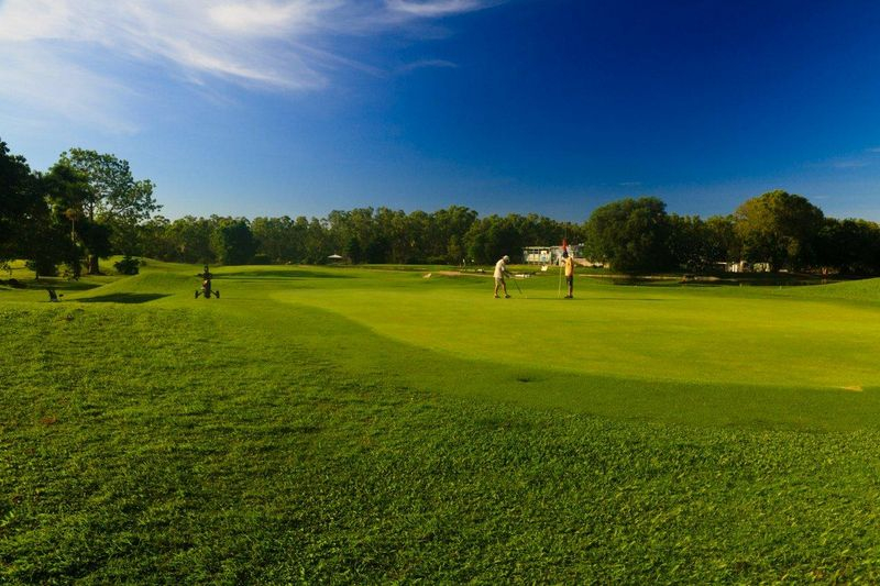 2010oct18_dgc_8th_green